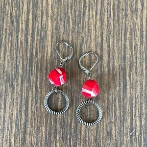 HAND CRAFTED EARRINGS Red Opaque Glass Beads Gunmetal Textured Rings